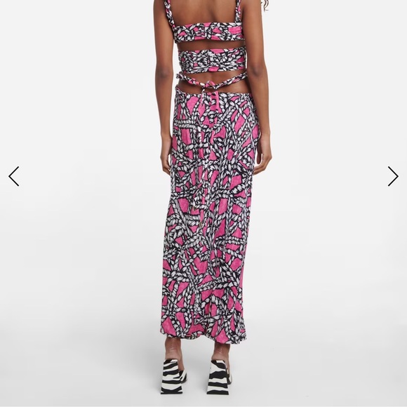 NWT AREA NYC ROPE FUCHSA BEADED/ RHINESTONED SILK DRESS - Picture 3 of 12